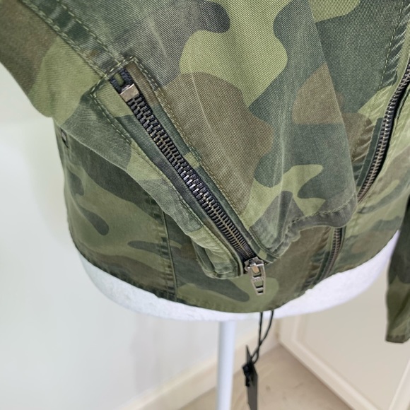 BLANKNYC On Duty Camo Print Moto Jacket XS NWT - Picture 8 of 13